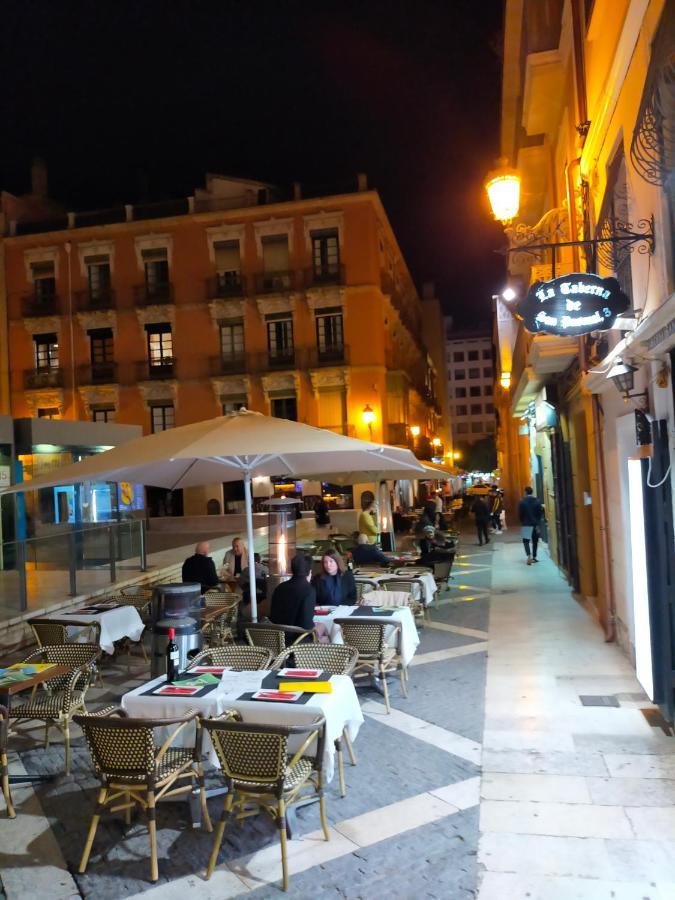 City Center Alicante - Cisneros Bagian luar foto